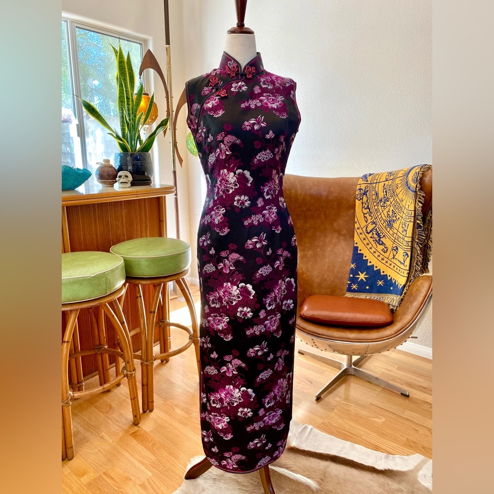 Vintage Cheongsam Dress | Black, purple, silver, hot pink | so pretty!